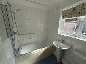 Photo 15- click for photo gallery